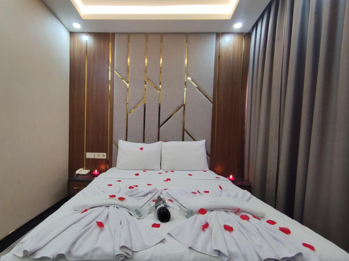 The Golden Pera'S Hotel & Spa Estambul Exterior foto