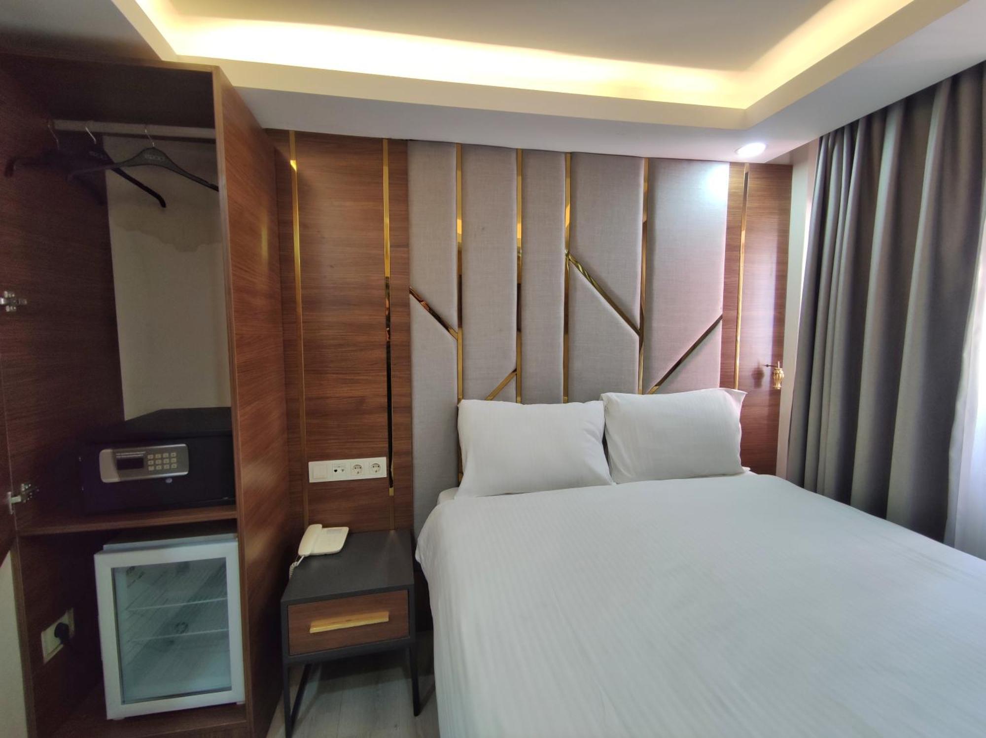 The Golden Pera'S Hotel & Spa Estambul Exterior foto